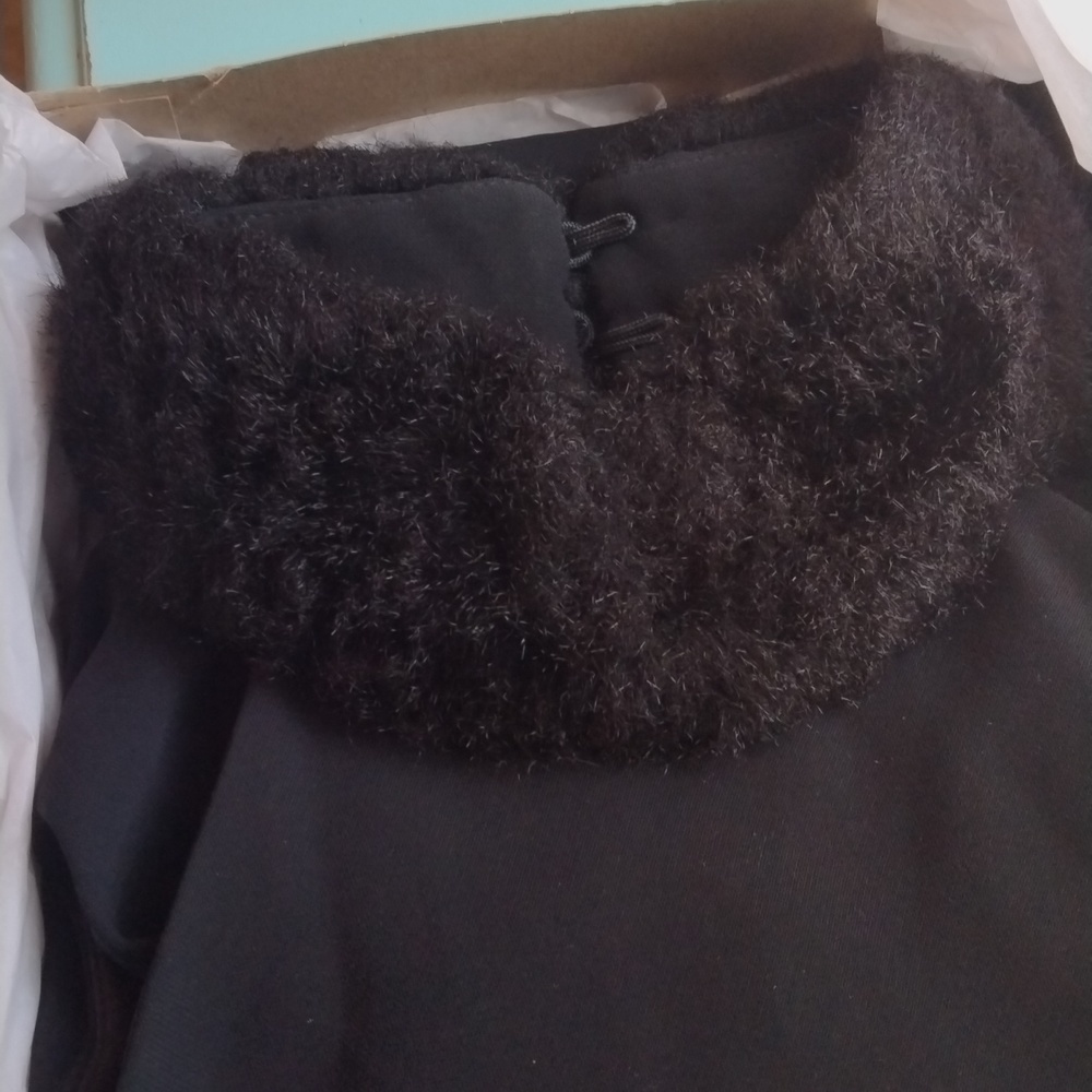 Ralph Lauren black long formal dress with faux fur collar, Vintage size 4 - Picture 5 of 16
